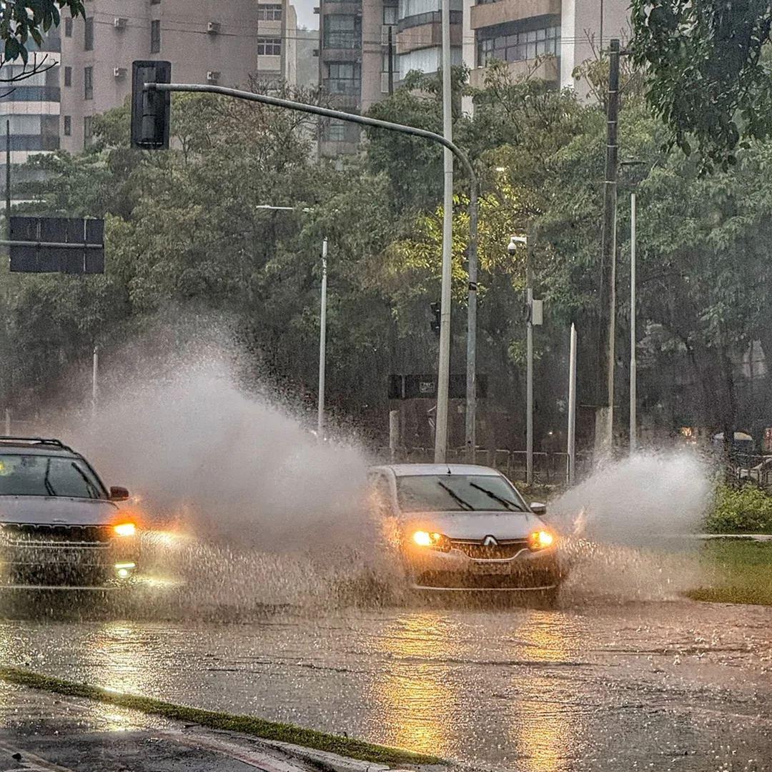 Espírito Santo está sob alerta de chuva com risco de alagamentos