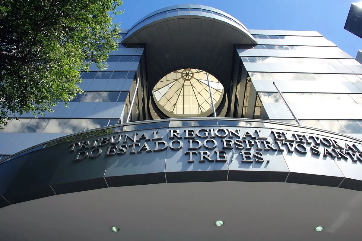 Justiça pede esclarecimentos a mais 18 empresas sobre encontros com candidatos no ES